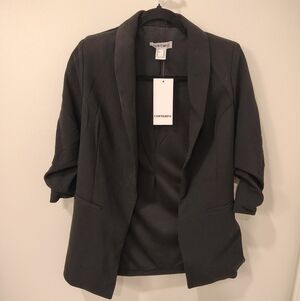 Charlotte Russe Contempo Scrunched 3/4 Sleeve Blazer